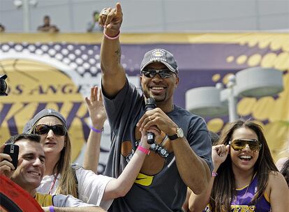 El base titular de los Lakers, Derek Fisher, cuestionado varias veces durante la temporada, ha cuajado unos 'playoffs' brillantes.