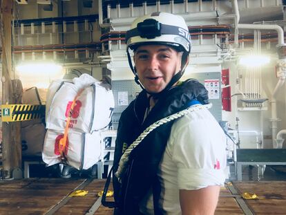 Ángel Lizama, miembro del equipo de rescate de Médicos Sin Fronteras, en la primera rotación del 'Geo Barents'.