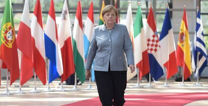 A chanceler da Alemanha, Angela Merkel, em sua chegada à cúpula.