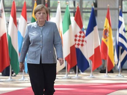 A chanceler da Alemanha, Angela Merkel, em sua chegada à cúpula.