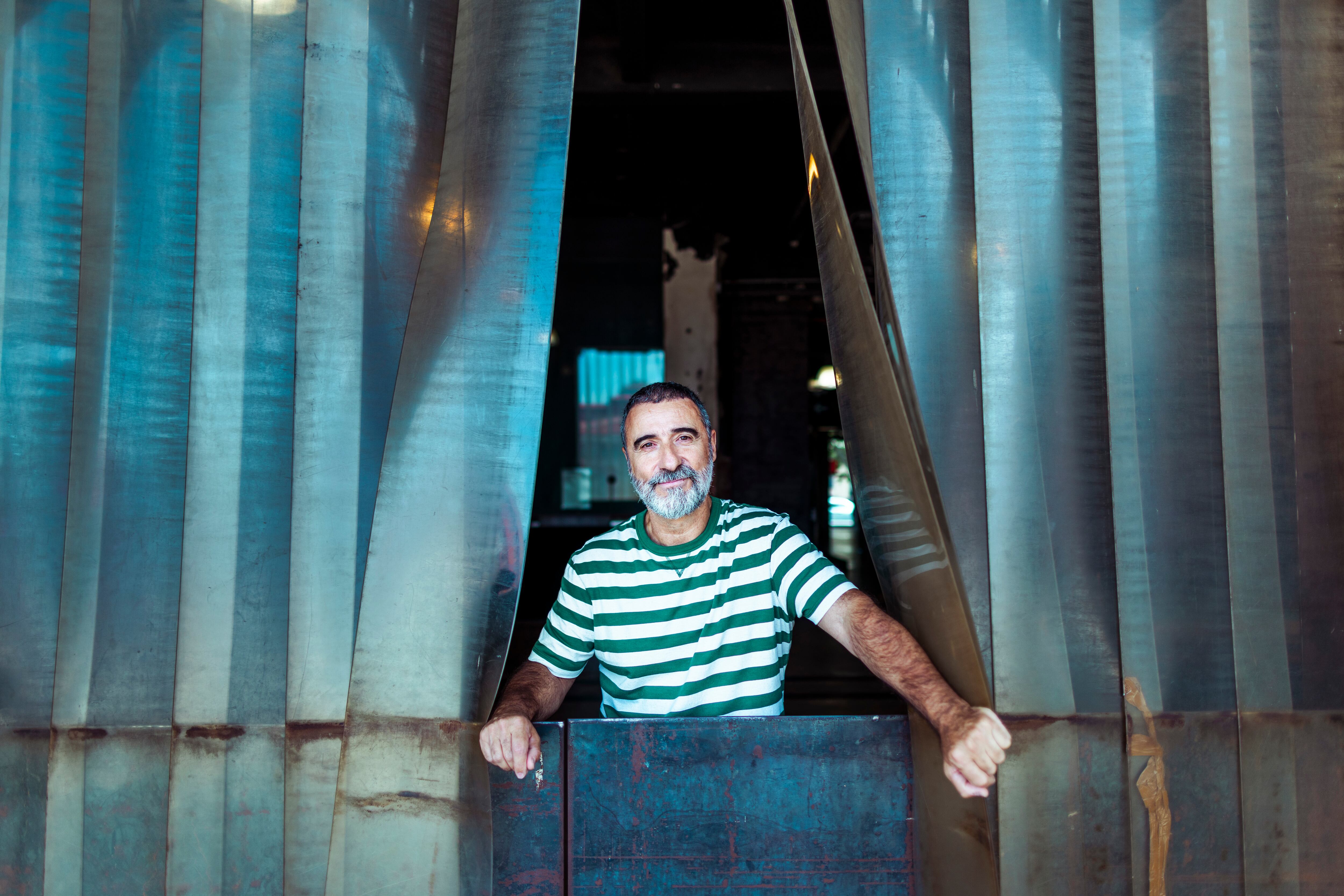 El fotógrafo Jesús Ugalde, en Matadero, en Madrid.