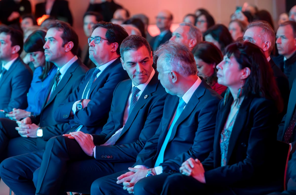 Pedro Sánchez Presente el Observatorio de Derechos Digitales, Un Órgano para Evitar Que Internet Mar «El Salvaje Oeste» | Tecnología Pedro Sánchez Presente el Observatorio de Derechos Digitales, Un Órgano para Evitar Que Internet Mar «El Salvaje Oeste» | Tecnología