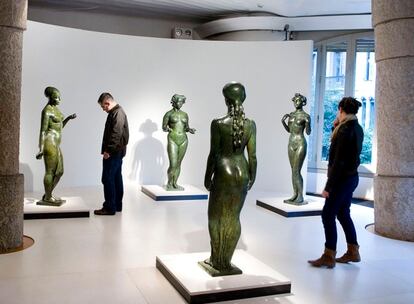 Grupo de cuatro esculturas en bronces de "Las cuatro estaciones" (1910-1012), que Maillol realizó por encargo de un coleccionista ruso en un momento en el que el artista consolida el clasicismo contundente de su estilo en el que siempre está omnipresente la figura femenina.