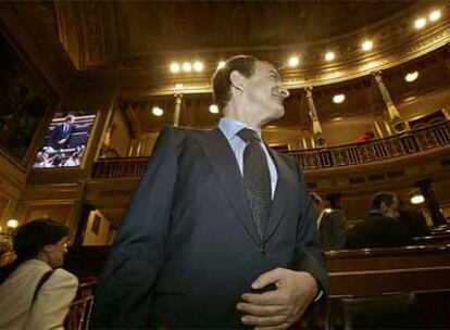 El presidente del Gobierno, José Luis Rodríguez Zapatero, en el Congreso.