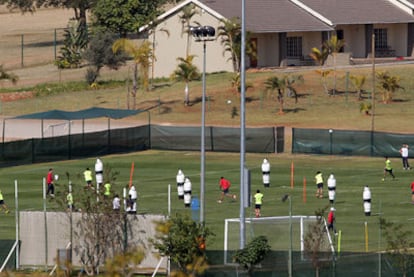 El entrenamiento de ayer de Chile a puerta cerrada.