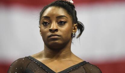 Simone Biles en una competición en Misuri el 11 de agosto