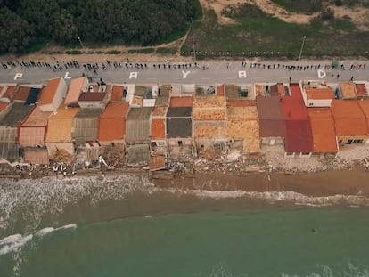 Casas afectadas en la playa de Babilonia. |
