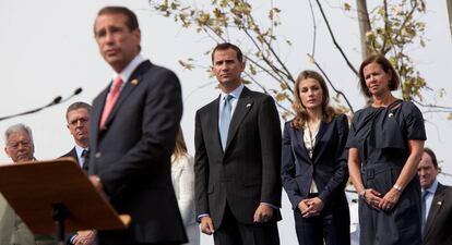 Los Solomon, con los reyes Felipe y Letizia, en septiembre de 2011 en Madrid.