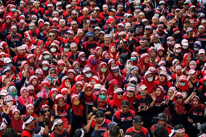 Vista general de la marcha del 1 de mayo en Yakarta (Indonesia).