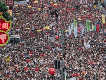 El Parlamento comienza a debatir un proyecto de ley que permitiría por primera vez entregar fugitivos a Pekín, lo que ha despertado el temor de los ciudadanos a perder su independencia judicial