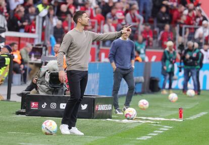 Xabi Alonso durante el Bayer Leverkusen-Wolfsburgo (2-2)