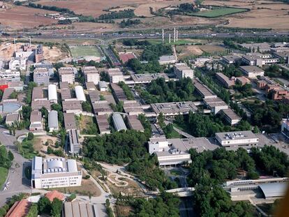 Vista a&egrave;ria del campus de la Universitat Aut&ograve;noma de Barcelona.