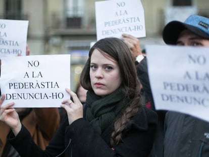 Imagen de archivo de una protesta contra la pederastia en Barcelona. 