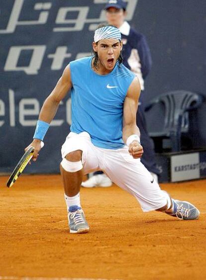 Nadal celebra un punto en el partido contra Djkovic.