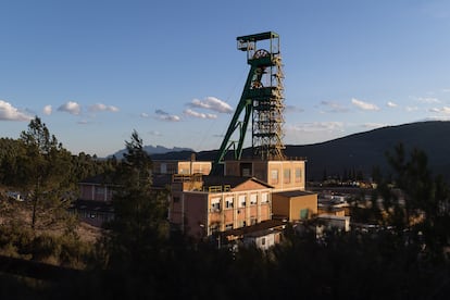 Exterior de la mina de Súria, este jueves.