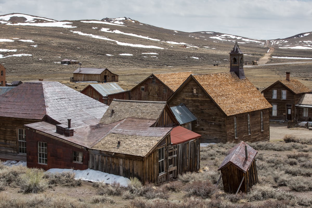 Quien se lleve algo de aquí sufrirá innumerables desgracias: la maldición de Bodie, el pueblo fantasma más famoso de California