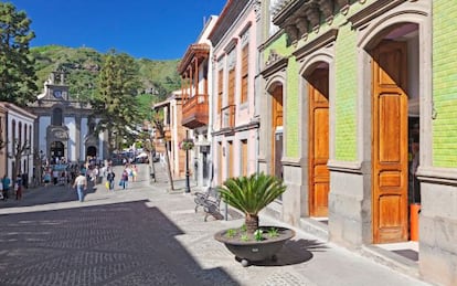 Calle Real del pueblo de Teror, en Gran Canaria.