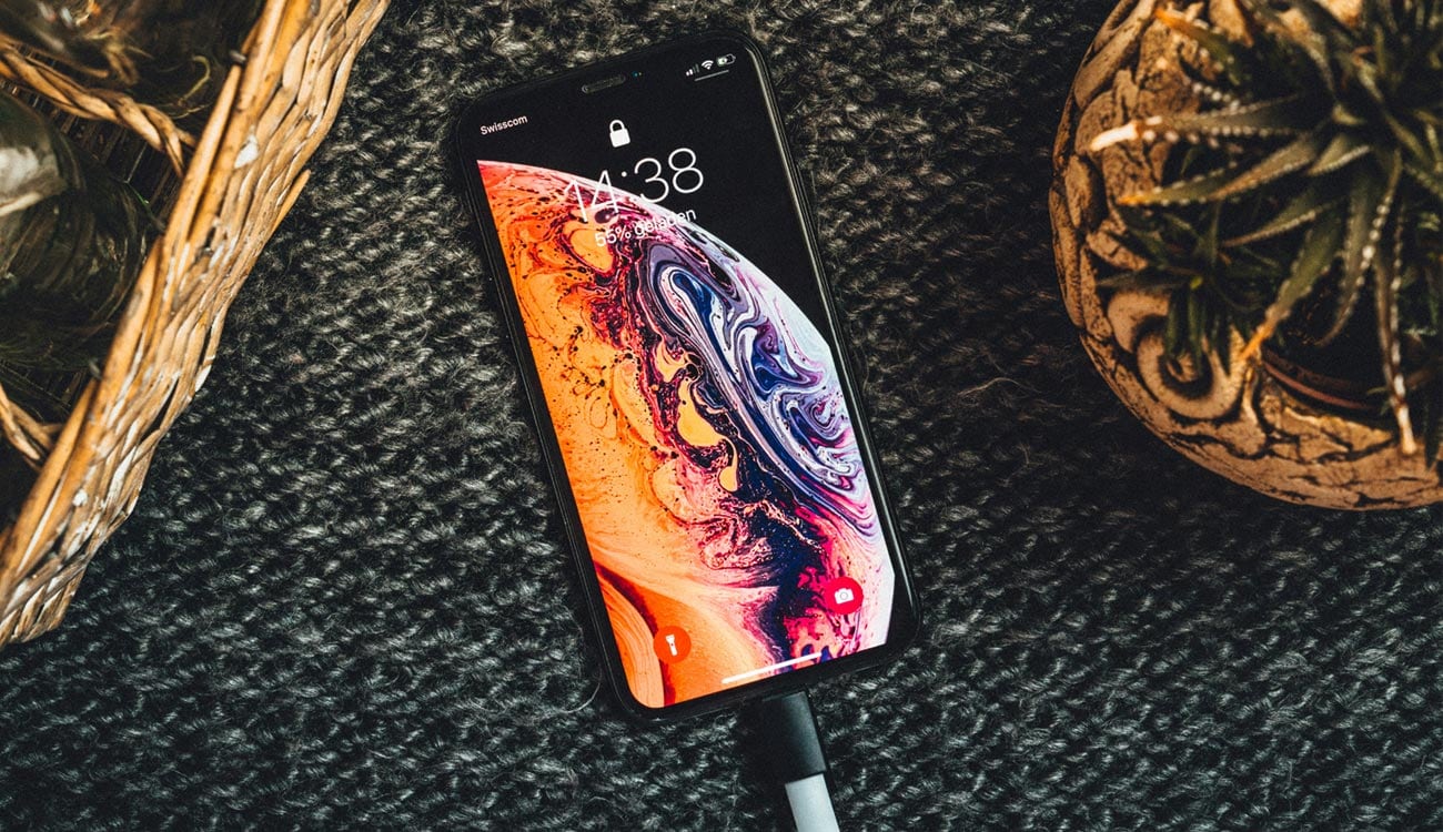 Por qué comprar un protector de pantalla para tu móvil es tirar el dinero si le falta esto