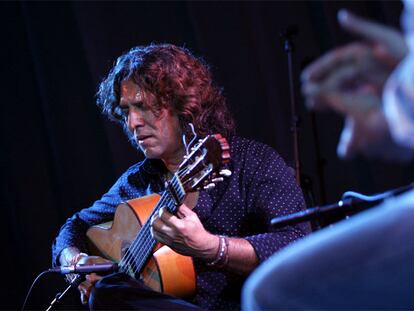 Tomatito tocaba la guitarra en un concierto celebrado en Madrid el pasado junio.