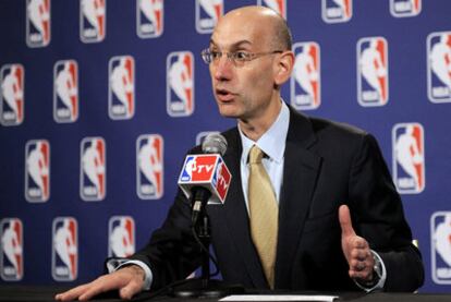 El sub comisionado de la NBA, Adam Silver.