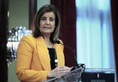 La ministra de Empleo y Seguridad Social, Fátima Báñez, durante su intervención en la presentación del III Informe ManpowerGroup- Instituto Cuatrecasas "El fomento del empleo juvenil a través de la adquisición de la experiencia laboral".