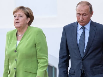 Angela Merkel y Vladímir Putin, este sábado en Alemania.