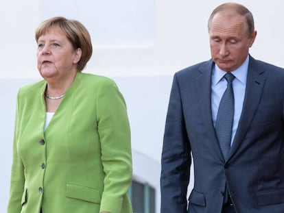 Angela Merkel y Vladímir Putin, este sábado en Alemania.