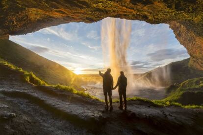 Cascada Seljalandsfoss, en Islandia.