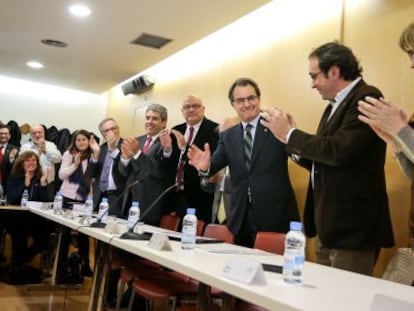 Artur Mas, presidente de la Generalitat, aplaudido este viernes en la ejecutiva de Convergència.