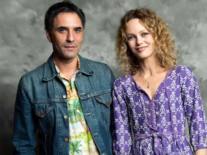 Foto de abril de 2018 de Samuel Benchetrit y Vanessa Paradis.