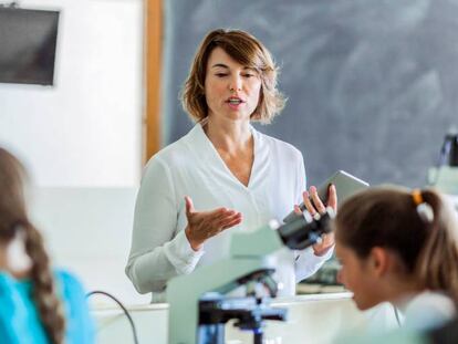 Cómo conseguir que haya más mujeres en la ciencia