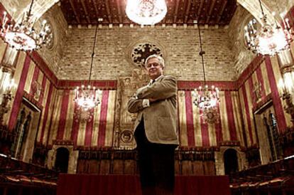 Joan Clos, en el Saló de Cent del Ayuntamiento de Barcelona.