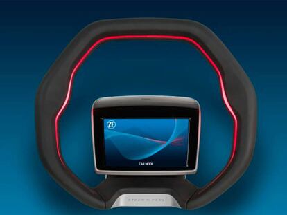Así es el volante del futuro, con una gran pantalla táctil