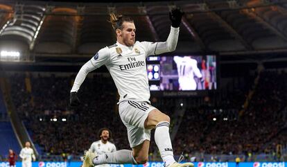 Bale comemora o primeiro gol do Real Madrid contra a Roma, no Olímpico.