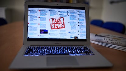Bots, la fábrica oculta de la conversación pública