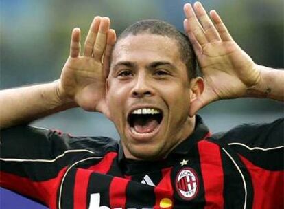 Ronaldo celebra su gol al Inter de Milán en San Siro.