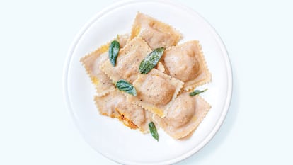 Plato de Tortelli di Zucca, del libro 'Sabores de Italia' (Cinco Tintas).