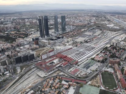 Vista a&eacute;rea de los terrenos afectados por la Operaci&oacute;n Chamart&iacute;n, en Madrid. 