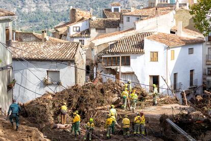 El centro de Letur, con cuestas y calles retorcidas, quedó asolado por las aguas.