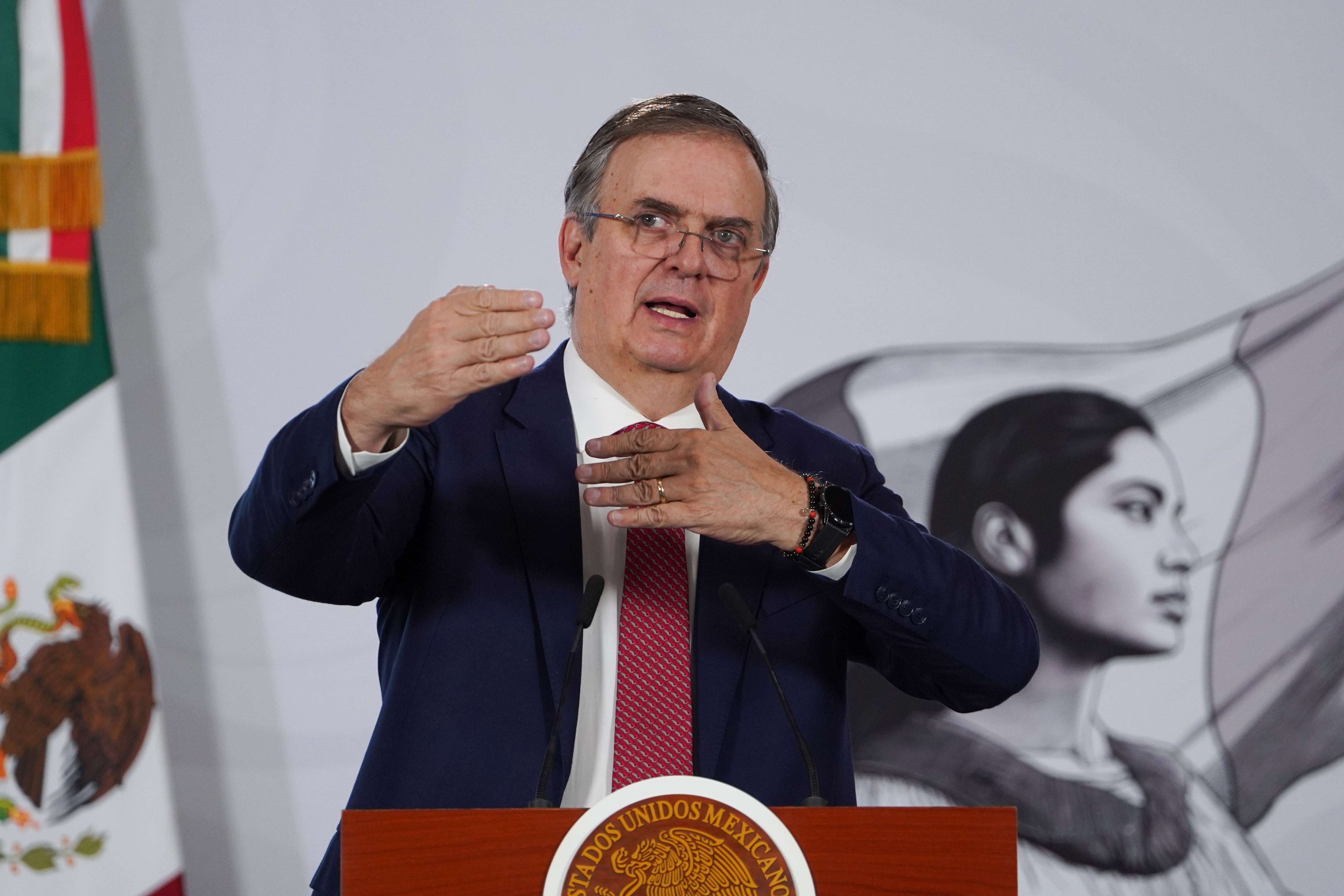 Ebrard, sobre la carrera presidencial: “Quítame de la lista, me harías un favor”