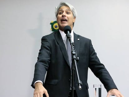 O deputado federal Alessandro Molon (Rede-RJ), que pediu o impeachment do presidente Michel Temer.