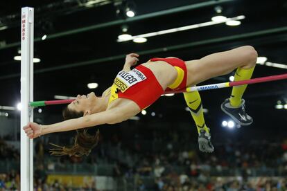 Uno de los saltos de Beitia en el concurso que le dio la plata mundial el domingo.