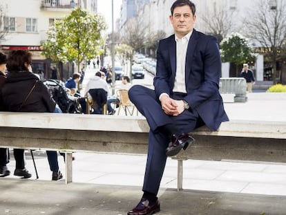 José Ramón Gómez Besteiro, en la Praza Roxa de Santiago, cuando lideraba el PSdeG.