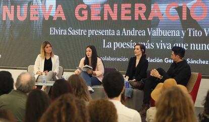 De izquierda a derecha, las poetas Elvira Sastre, Andrea Valbuena y Sara Búho y el editor Tito Valverde, ayer en el Matadero.