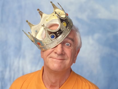 El añorado Leslie Nielsen, rey del subgénero 'spoof' o cine de parodias, con clásicos en su haber que van desde 'Aterriza como puedas' a la española 'Spanish Movie'.