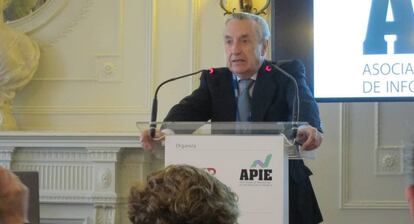 El presidente de la CNMC, José María Marín Quemada
