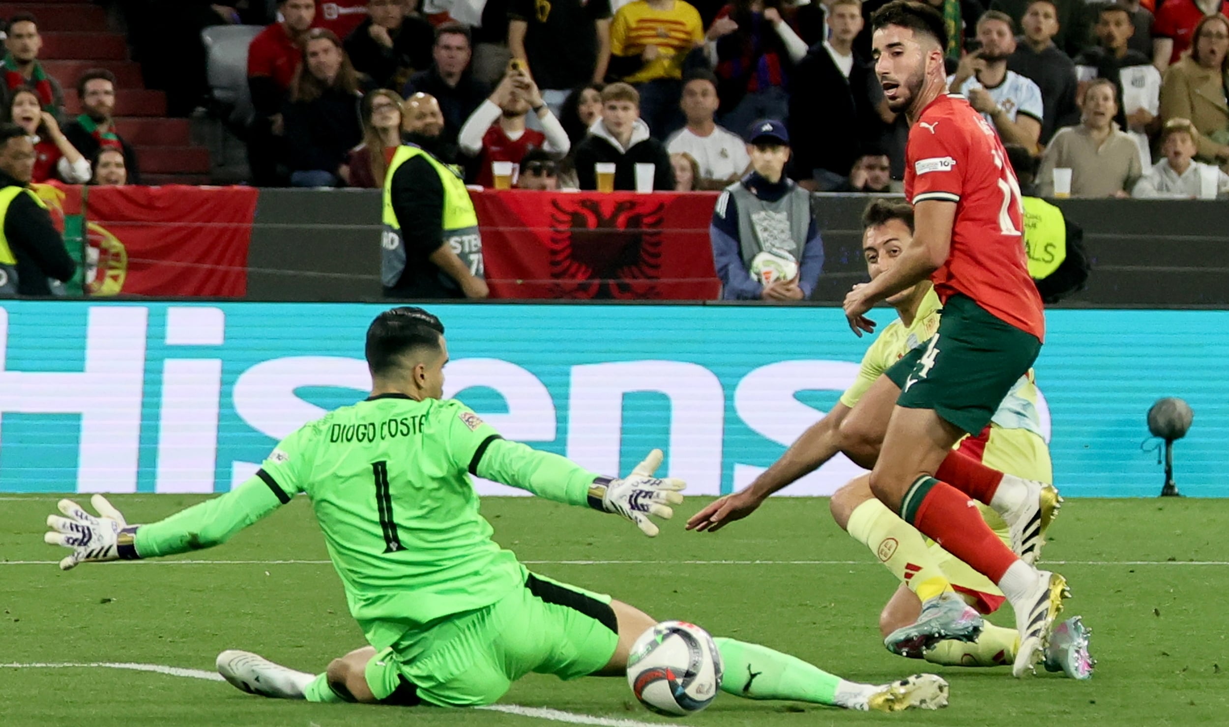 Portugal - España, la final de la UEFA Nations League en directo | España busca ampliar la ventaja en la segunda mitad