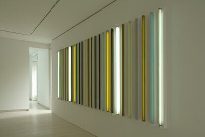 <i>Sunshine Noir</i> (2011), de Robert Irwin.