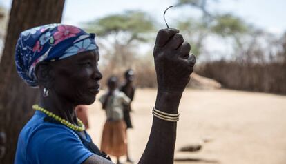 Foto de archivo de Monica Cheptilak, una cortadora que llevaba a cabo el ritual de la ablación en su comunidad en un pueblo de Uganda. En este país se prohibió la ablación en 2010, aunque algunas tribus del norte la han seguido practicando.