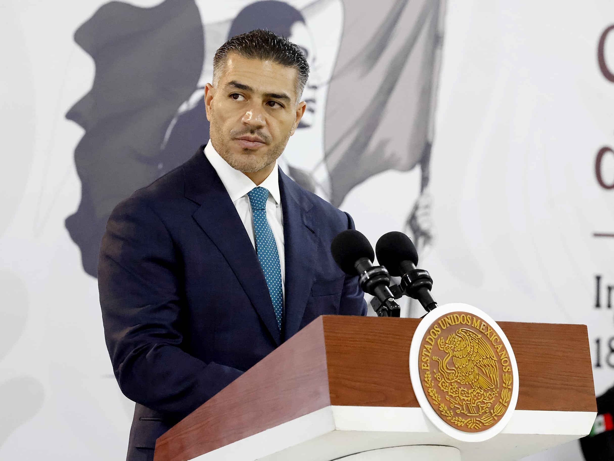 García Harfuch y el beso del diablo